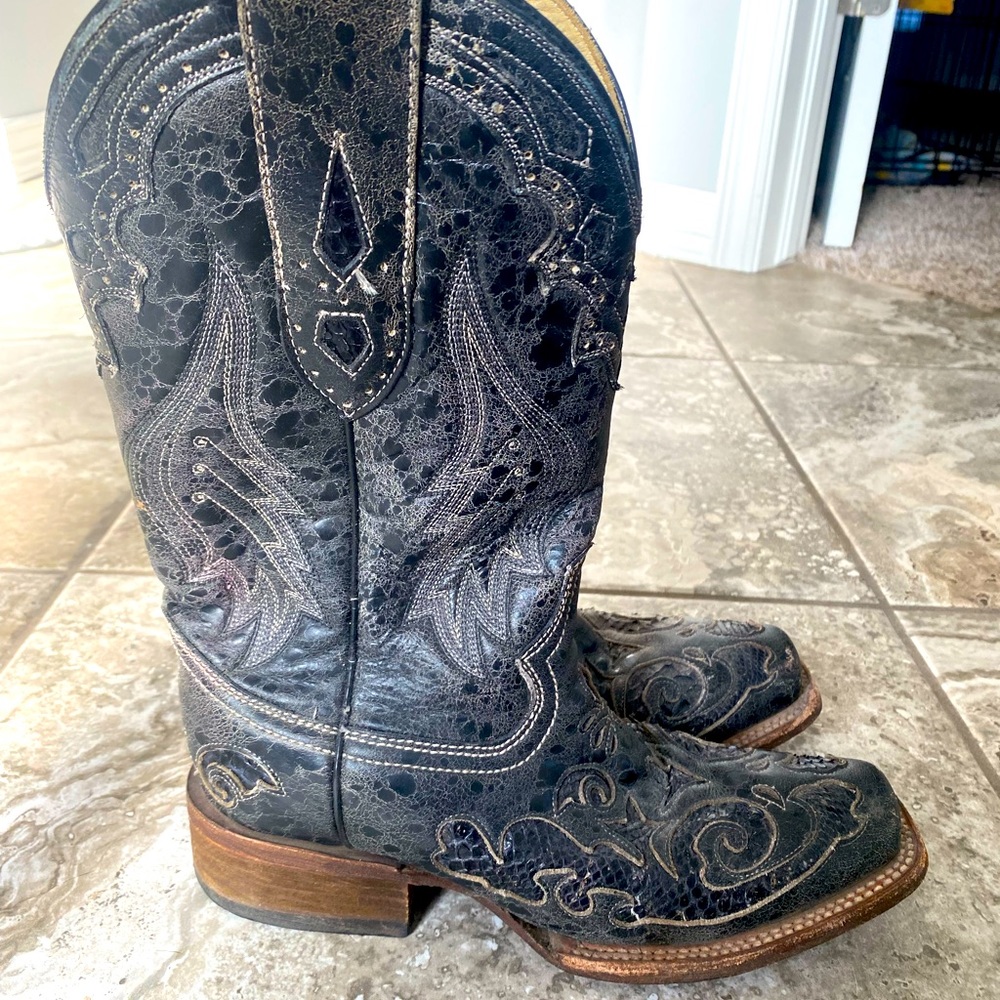 Corral boots, excellent condition